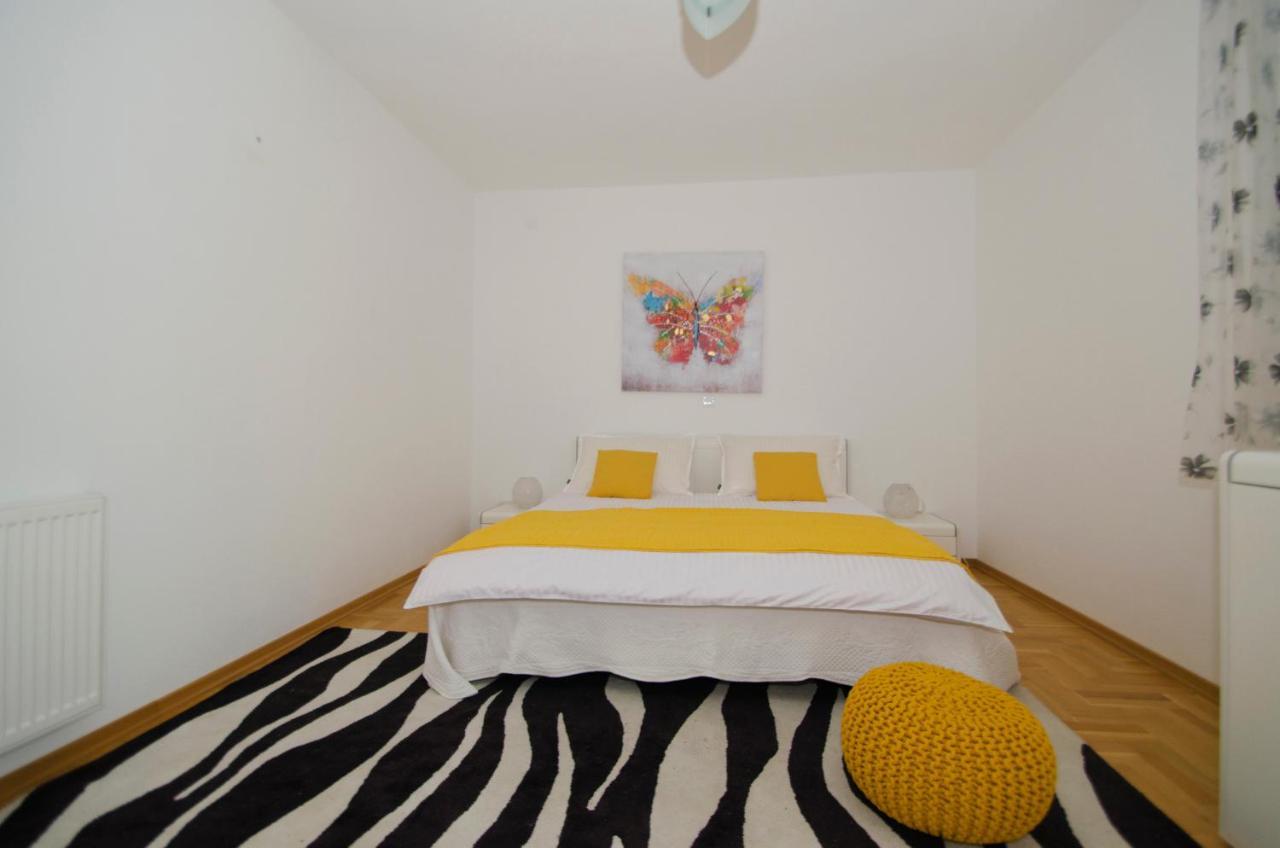Rooms Leda Vrlika Bagian luar foto