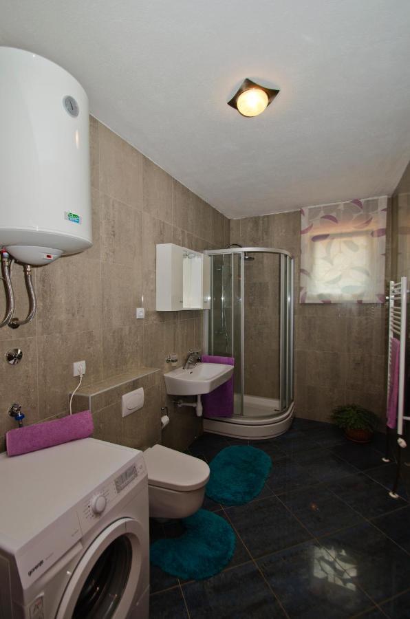 Rooms Leda Vrlika Bagian luar foto