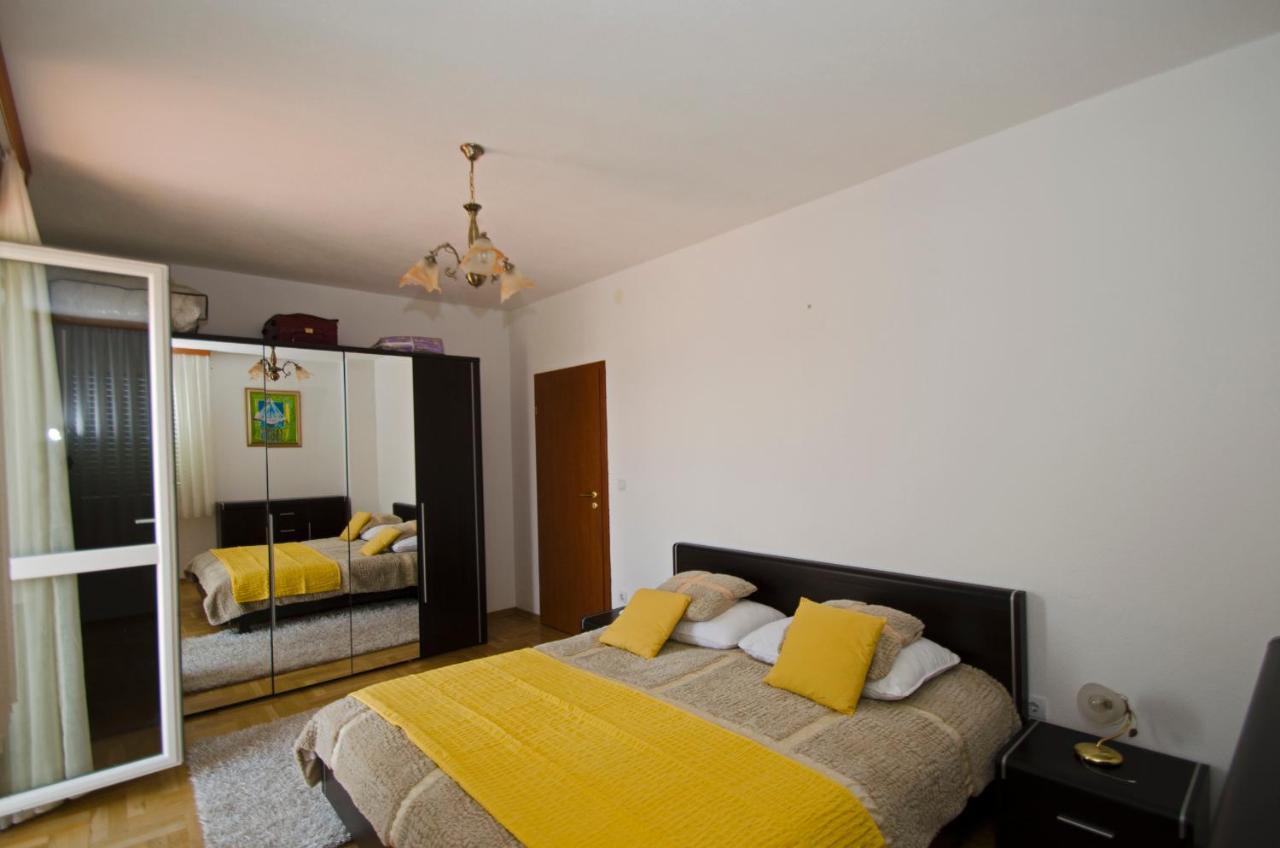 Rooms Leda Vrlika Bagian luar foto